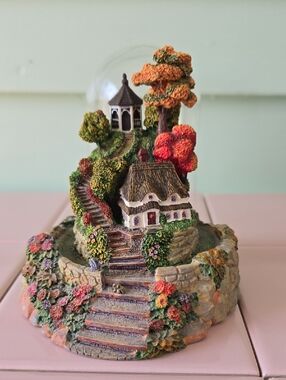 Franklin Mint Cottage Sculpture with Green, Red, Orange, Brown Accents